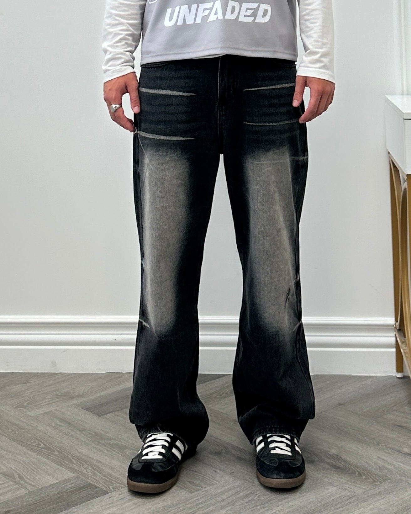 UNFADED DENIM PANTS