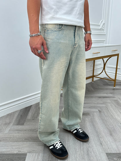 UNFADED WASH JEANS