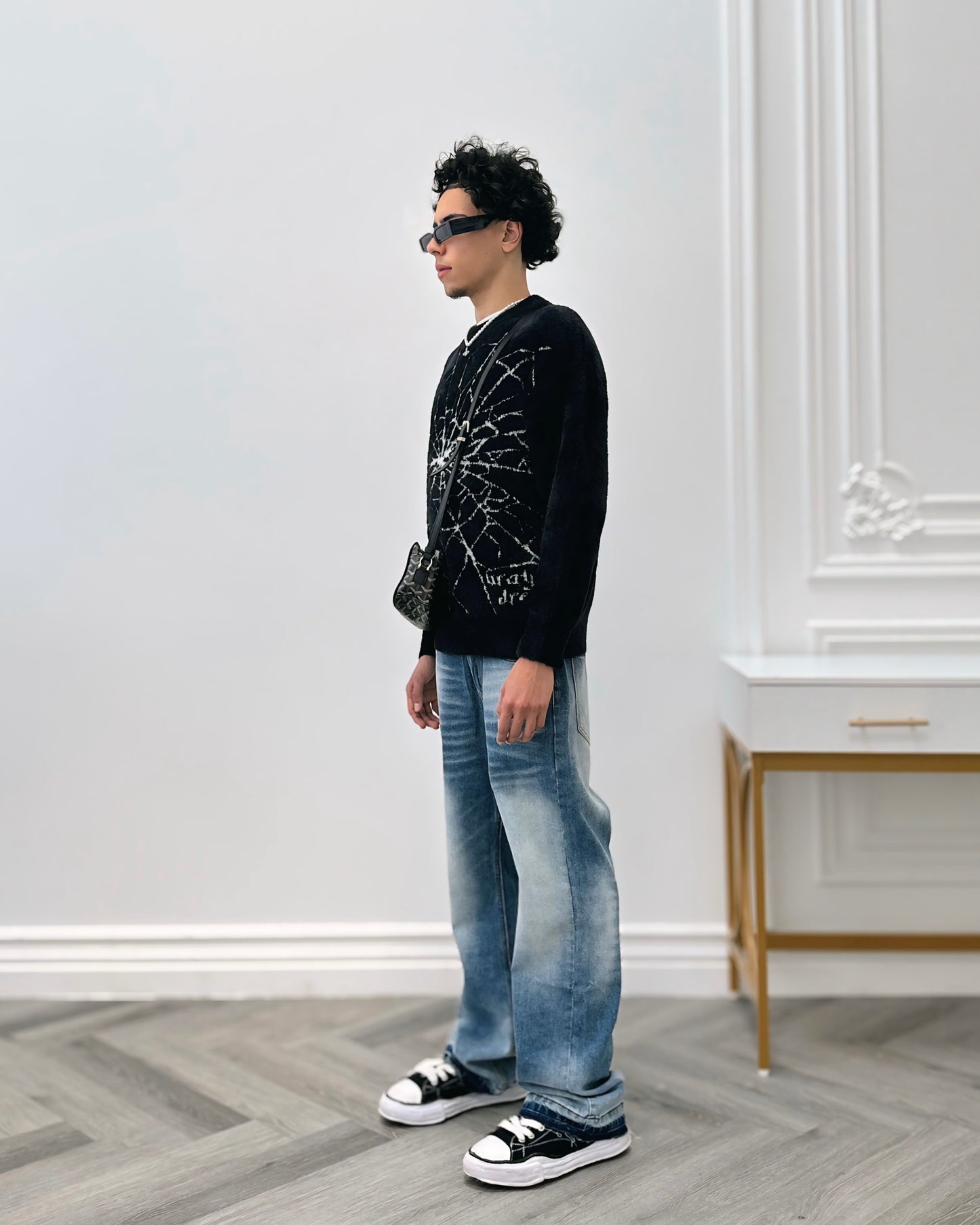 A1 UNFADED SPIDER WEB SWEATER- WHITE