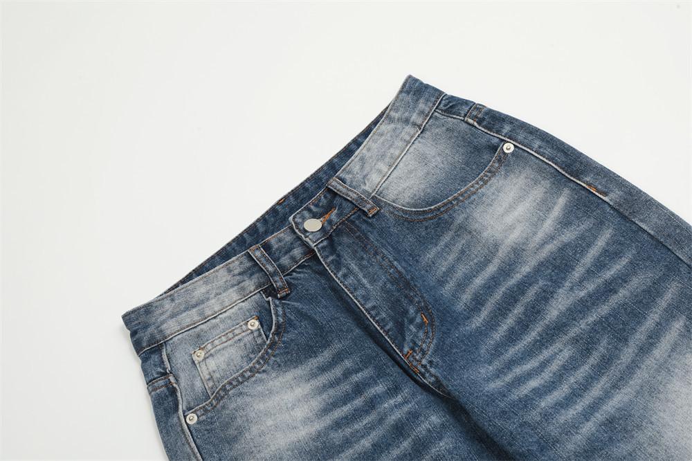 UNFADED FLARED JEANS